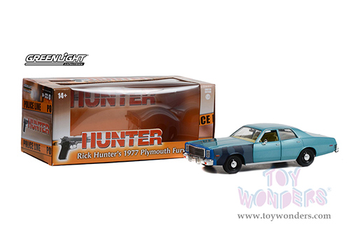 Greenlight Hollywood Series 15 | Plymouth Fury Unrestored (Sergeant Rick Hunter's) "Hunter" (1977, 1/24 scale diecast model car, Turquoise) 84152
