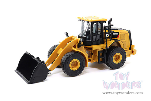 Diecast Masters - Caterpillar® 950M Wheel Loader (1/64 scale diecast model car, Yellow/Black) 84646CS