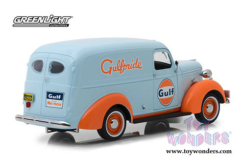 Greenlight - Running on Empty Series 1 | Gulf&reg; Oil Chevrolet&reg; Panel Truck (1939, 1/24 scale diecast model car, Light Blue/Orange) 85011