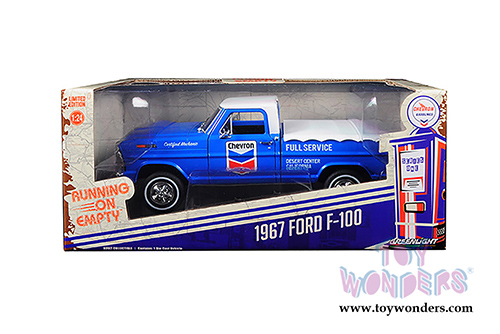 Greenlight - Running on Empty Series 1 | Chevron Oil Ford F-100 Pickup Truck with Bed Cover (1967, 1/24 scale diecast model car, Blue/White) 85013