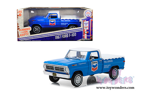 Greenlight - Running on Empty Series 1 | Chevron Oil Ford F-100 Pickup Truck with Bed Cover (1967, 1/24 scale diecast model car, Blue/White) 85013