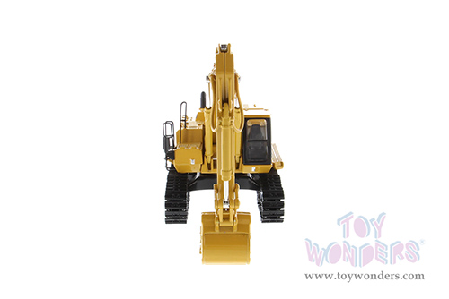 Diecast Masters - Caterpillar® 365B L Series II Hydraulic Excavator with 2 PVC Figurines - Core Classics Series (1/50 scale diecast model car, Yellow) 85058C MAP: $104.99