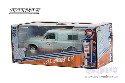 Greenlight - Running on Empty Series 5 | Chevrolet&reg; C-10 Pickup Truck with Camper Gulf Oil (1968, 1/24 scale diecast model car, Light Blue with Orange Stripes) 85062