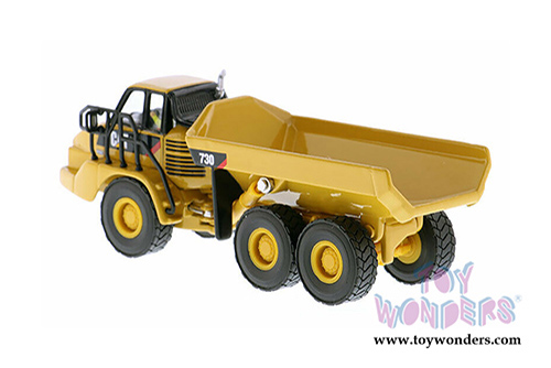 Diecast Masters - Caterpillar 730 Articulated Truck with Operator - High Line Series (HO 1/87 scale diecast model car, Yellow) 85130