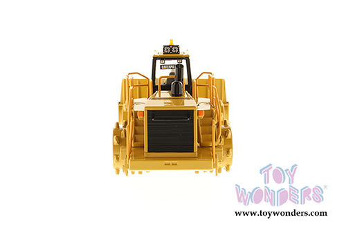 Diecast Masters - Caterpillar 836H Landfill Compactor - Core Classics Series (1/50 scale diecast model car, Yellow) 85205