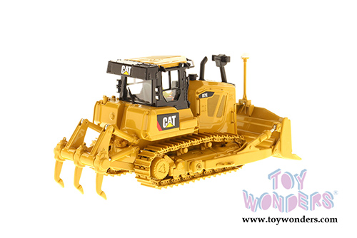 Diecast Masters - Caterpillar D7E Track-Type Tractor with Operator - High Line Series (1/50 scale diecast model car, Yellow) 85224C