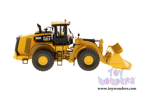 Diecast Masters - Caterpillar 980K Wheel Loader Rock Configuration Tractor with Operator - High Line Series (1/50 scale diecast model car, Yellow) 85296