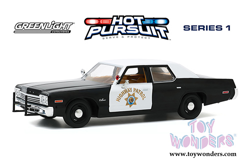 Greenlight - Dodge Monaco California Highway Patrol (CHP) Hot Pursuit Series 1 (1974, 1/24 scale diecast model car, White/Black) 85511