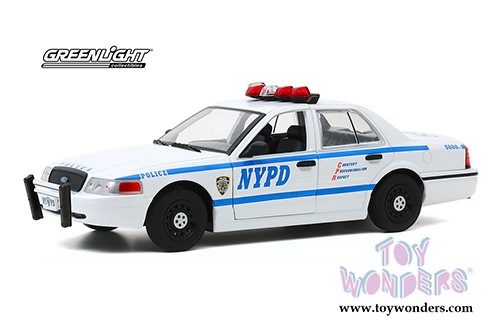 Greenlight Hollywood - Ford Crown Victoria Police Interceptor New York City Police Department (NYPD) Hot Pursuit Series (2011, 1/24 scale diecast model car, White/Blue) 85513