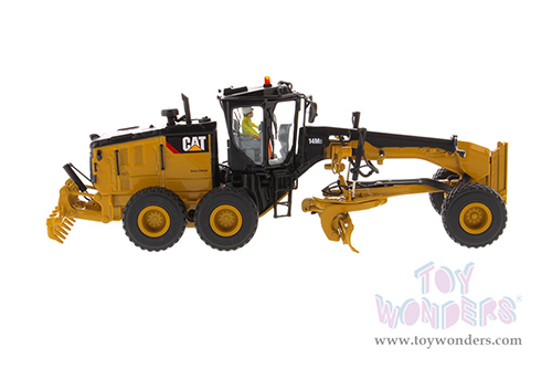 Diecast Masters - Caterpillar&reg; 14M3 Motor Grader with Operator - High Line Series (1/50 scale diecast model car, Yellow) 85545