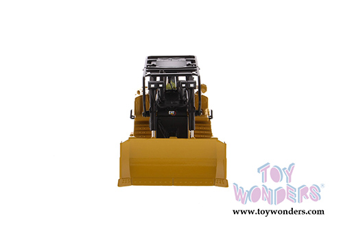 Diecast Masters - Caterpillar D6 Track-Type Tractor with SU Blade and Operator - High Line Series (1/50 scale diecast model car, Yellow) 85553