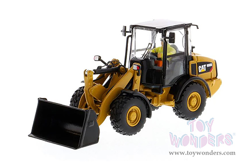 Diecast Masters - Caterpillar® 906M Compact Wheel Loader with Operator - High Line Series (1/50 scale diecast model car, Yellow) 85557 MAP: $54.99