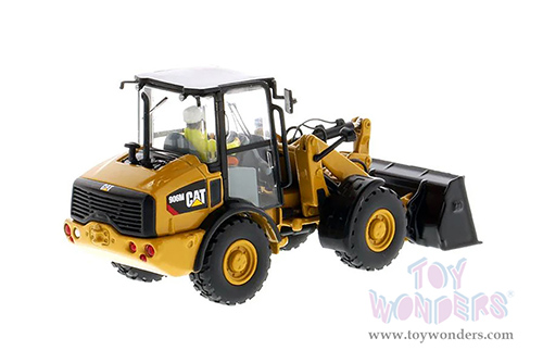 Diecast Masters - Caterpillar® 906M Compact Wheel Loader with Operator - High Line Series (1/50 scale diecast model car, Yellow) 85557 MAP: $54.99