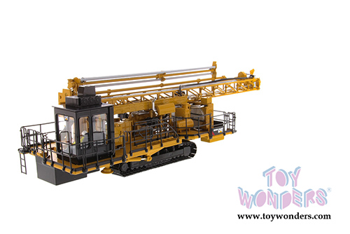 Diecast Masters - Caterpillar MD6250 Rotary Blasthole Drill with Operator - High Line Series (1/50 scale diecast model car, Yellow) 85581
