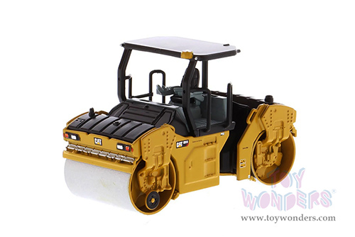 Diecast Masters - Caterpillar® CB-13 Tandem Vibratory Roller with ROPS - Play & Collect! Series (1/64 scale diecast model car, Yellow) 85630 MAP: $19.99