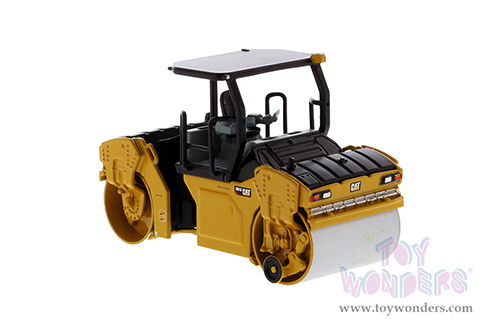 Diecast Masters - Caterpillar® CB-13 Tandem Vibratory Roller with ROPS - Play & Collect! Series (1/64 scale diecast model car, Yellow) 85630 MAP: $19.99