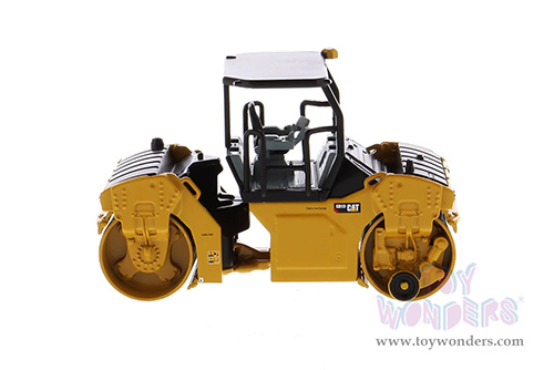 Diecast Masters - Caterpillar® CB-13 Tandem Vibratory Roller with ROPS - Play & Collect! Series (1/64 scale diecast model car, Yellow) 85630 MAP: $19.99