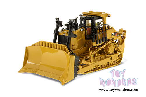 Diecast Masters - Caterpillar D9T Track-Type Tractor with Operator - High Line Series (1/50 scale diecast model car, Yellow) 85944