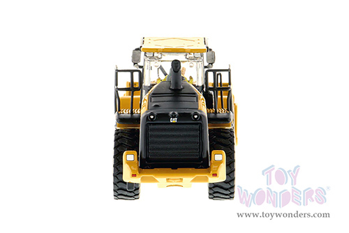 Diecast Masters - Caterpillar® 972M Wheel Loader with Operator - High Line Series (HO 1/87 scale diecast model car, Yellow) 85949 MAP: $39.99
