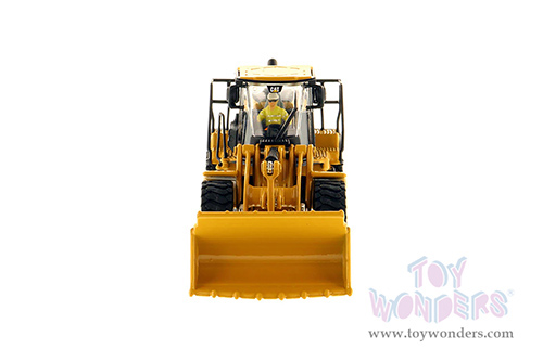 Diecast Masters - Caterpillar® 972M Wheel Loader with Operator - High Line Series (HO 1/87 scale diecast model car, Yellow) 85949 MAP: $39.99