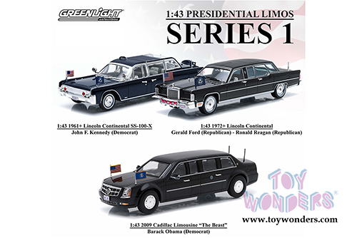 Greenlight Presidential Limos - Gerald R. Ford's Lincoln Continental Limousine (1972, 1/43 scale diecast model car, Black) 86110B
