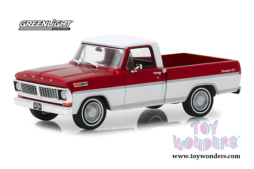 Greenlight - Ford F-100 Ranger XLT Pickup Truck (1970, 1/43 scale diecast model car, Candy Apple Red/Wimbledon White) 86318