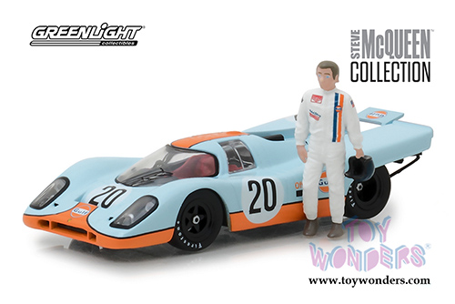Greenlight - Porsche 917K Gulf  #20 with Steve McQueen Figurine (1970, 1/43 scale diecast model car, Light Blue w/ Orange Stripes) 86435