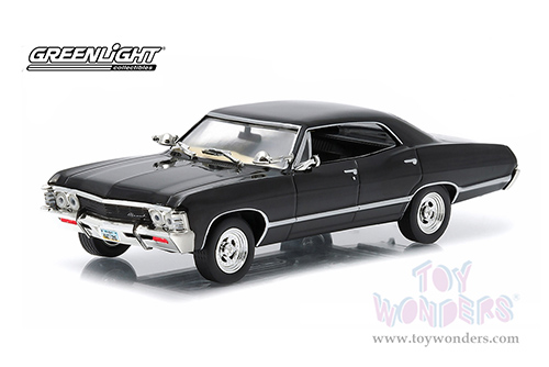 Greenlight - Chevrolet&reg; Impala Sport Sedan (1967, 1/43 scale diecast model car, Tuxedo Black) 86443