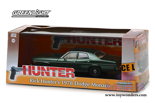 Greenlight Hollywood - Dodge Monaco "Hunter" TV Series (1978, 1/43 scale diecast model car, Green) 86537