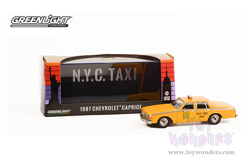 Greenlight - Chevrolet&reg; Caprice New York City (N.Y.C.) Taxi  (1967, 1/43 scale diecast model car, Yellow) 86611