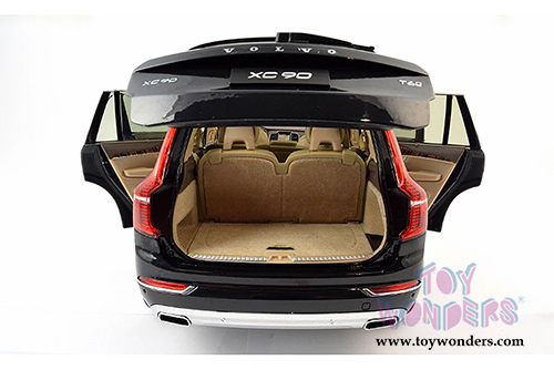 Motor City Classics - Volvo XC90 Hard Top (2016, 1/18 scale diecast model car, Black) 88190