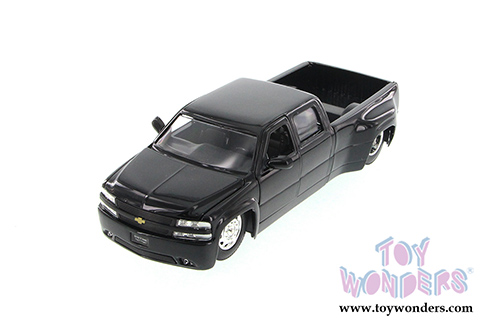 Jada Toys Bigtime Kustoms - Chevy Silverado Dooley Pickup (1999, 1/24 scale diecast model car, Asstd.) 90146YJ