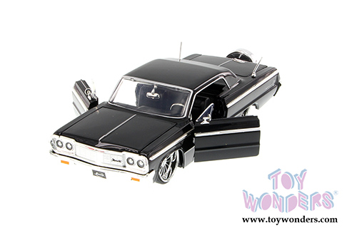 Jada Toys Bigtime Kustoms - Chevy Impala Hard Top (1964, 1/24 scale diecast model car, Asstd.) 90159FA