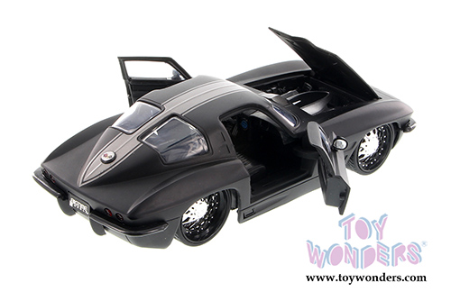 Jada Toys Bigtime Muscle - Corvette Stingray Hardtop (1963, 1/24 scale diecast model car, Asstd.) 90218YU