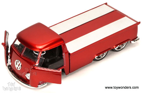 Jada Toys VDUBS - Volkswagen Pick up w/ Sliding Bed (1963, 1/24 scale diecast model car, Asstd.) 91170LK