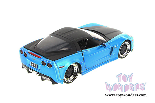 Jada Toys Bigtime Muscle - Chevy Corvette Z06 Hardtop (2006, 1/24 scale diecast model car, Asstd.) 91184YU