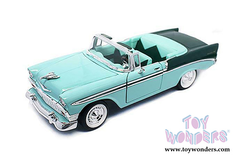 Lucky Road Signature - Chevrolet&reg; Bel Air&reg; Convertible (1956, 1/18 scale diecast model car, Green) 92128GN