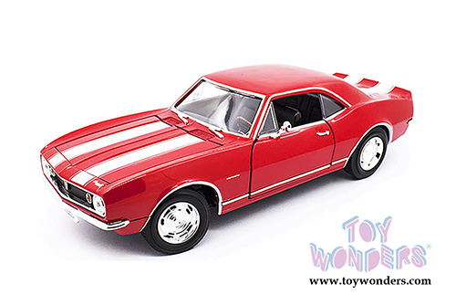 Lucky Road Signature - Chevrolet&reg; Camaro&reg; Z28 Hardtop (1967, 1/18 scale diecast model car, Red) 92188R