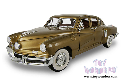 Yatming - Tucker Torpedo Hard Top (1948, 1/18 scale diecast model car, Gold) 92268G/12