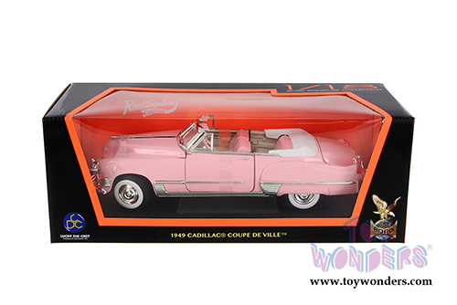 Lucky Road Signature - Cadillac Coupe DeVille Convertible (1949, 1/18 scale diecast model car, Pink) 92308PK/12