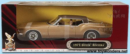 Buick Riviera (1971, 1:18, Gold) 92558