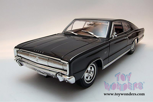 Lucky Road Signature - Dodge Charger Hard Top (1966, 1/18 scale diecast model car, Black) 92638BK/12