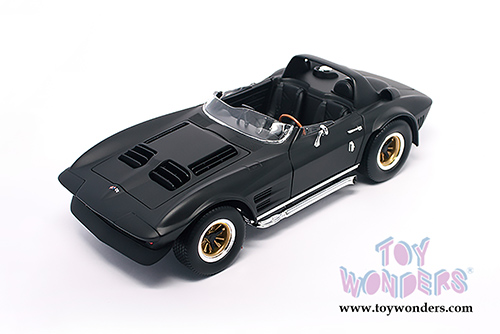 Lucky Road Signature - Chevrolet&reg; Corvette&reg; Grand Sport Roadster (1964, 1/18 scale diecast model car, Matte Black) 92697MBK