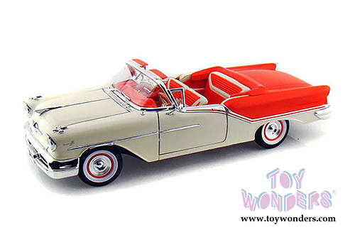 Lucky Road Signature - Oldsmobile Super 88 Convertible (1957, 1/18 scale diecast model car, Orange & Beige) 92758OR/12