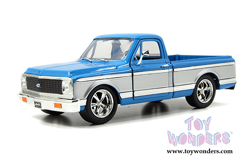 Jada Toys Bigtime Kustoms - Chevrolet Cheyenne Pick Up (1972, 1/24 scale diecast model car, Asstd.) 96865A
