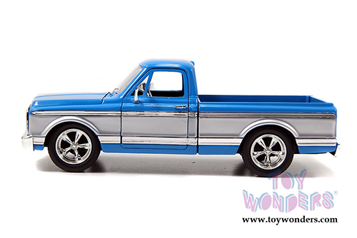 Jada Toys Bigtime Kustoms - Chevrolet Cheyenne Pick Up (1972, 1/24 scale diecast model car, Asstd.) 96865A