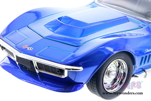 Jada Toys Bigtime Muscle - Chevy Corvette Stingray ZL1 Hardtop (1969, 1/24 scale diecast model car, Asstd.) 96887KU