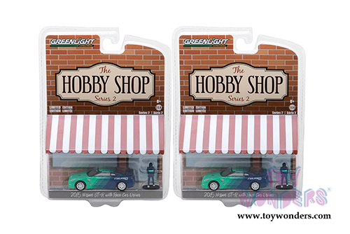 Greenlight - The Hobby Shop Series 2 | Nissan GT-R with Race Car Driver - Falken Tires (2015, 1/64 scale diecast model car, Green/Blue) 97020D/48