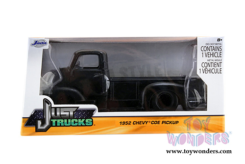 Jada Toys Just Trucks - 1952 Chevy Coe Pickup (1952, 1/24 scale diecast model car, Asstd.) 97046