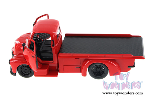 Jada Toys Just Trucks - 1952 Chevy Coe Flatbed (1952, 1/24 scale diecast model car, Asstd.) 97048